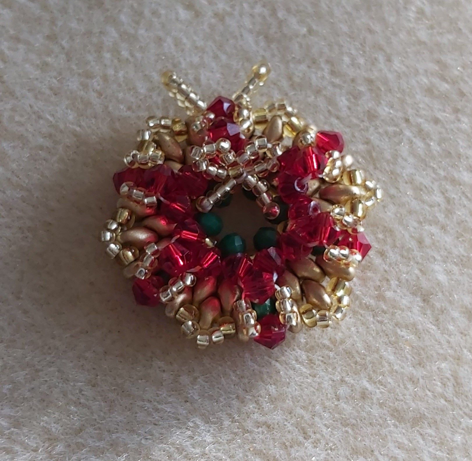 Handmade Seed Bead Christmas Wreath Necklace 