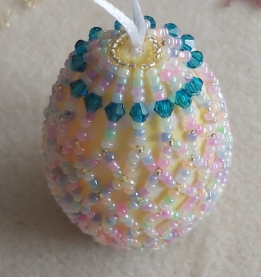 FabergÃ© Style & Design of seed bead/crystal Egg