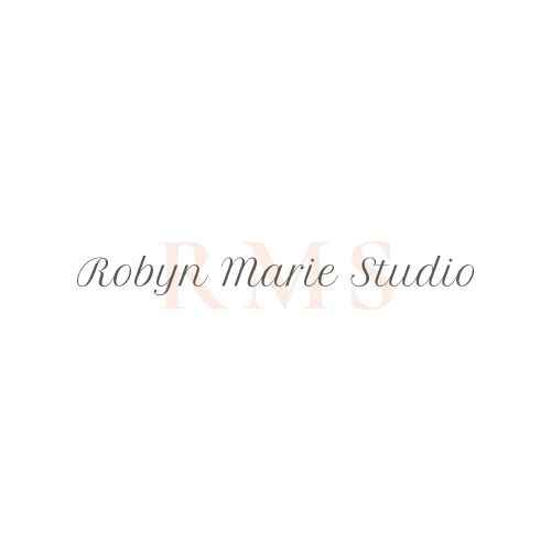 This shop is called RobynMarieStudio 