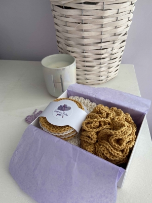 handmade-item handmade-gifts Pamper Box