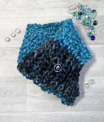 Blue Wrap / neck warmer, hand knit in 100% merino wool, unique colourway