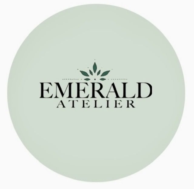 This shop is called EmeraldAtelier 
