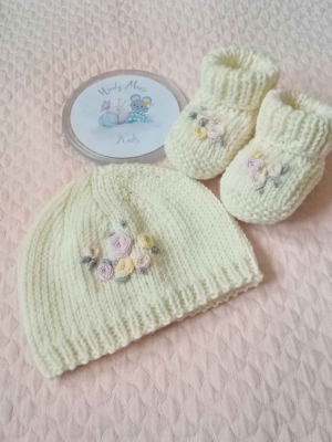 Embroidered  baby hat and booties 