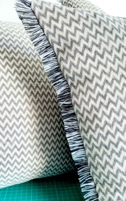 Black and white zig zag patterned cushion set of 2 cushions with black and white fringing, monochrome, two sizes available