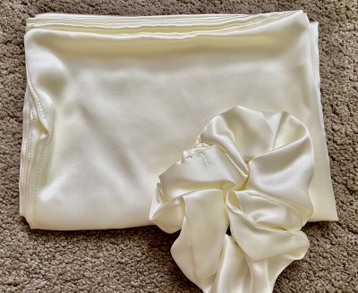 Pure Silk Pillowcase & Scrunchie 