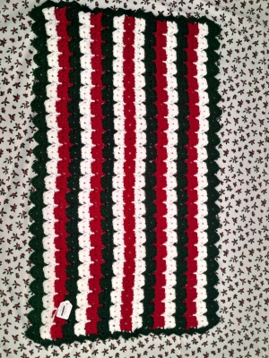 Hand Crocheted large Lapmat, or small tablerunner called T,is the Season 91cm x48cm