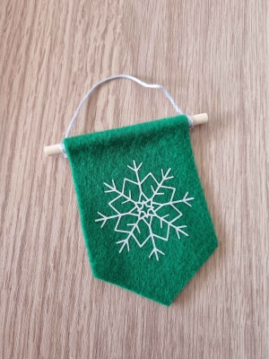 Handmade tiny felt flags - Christmas tree hanging decorations - Snowflake