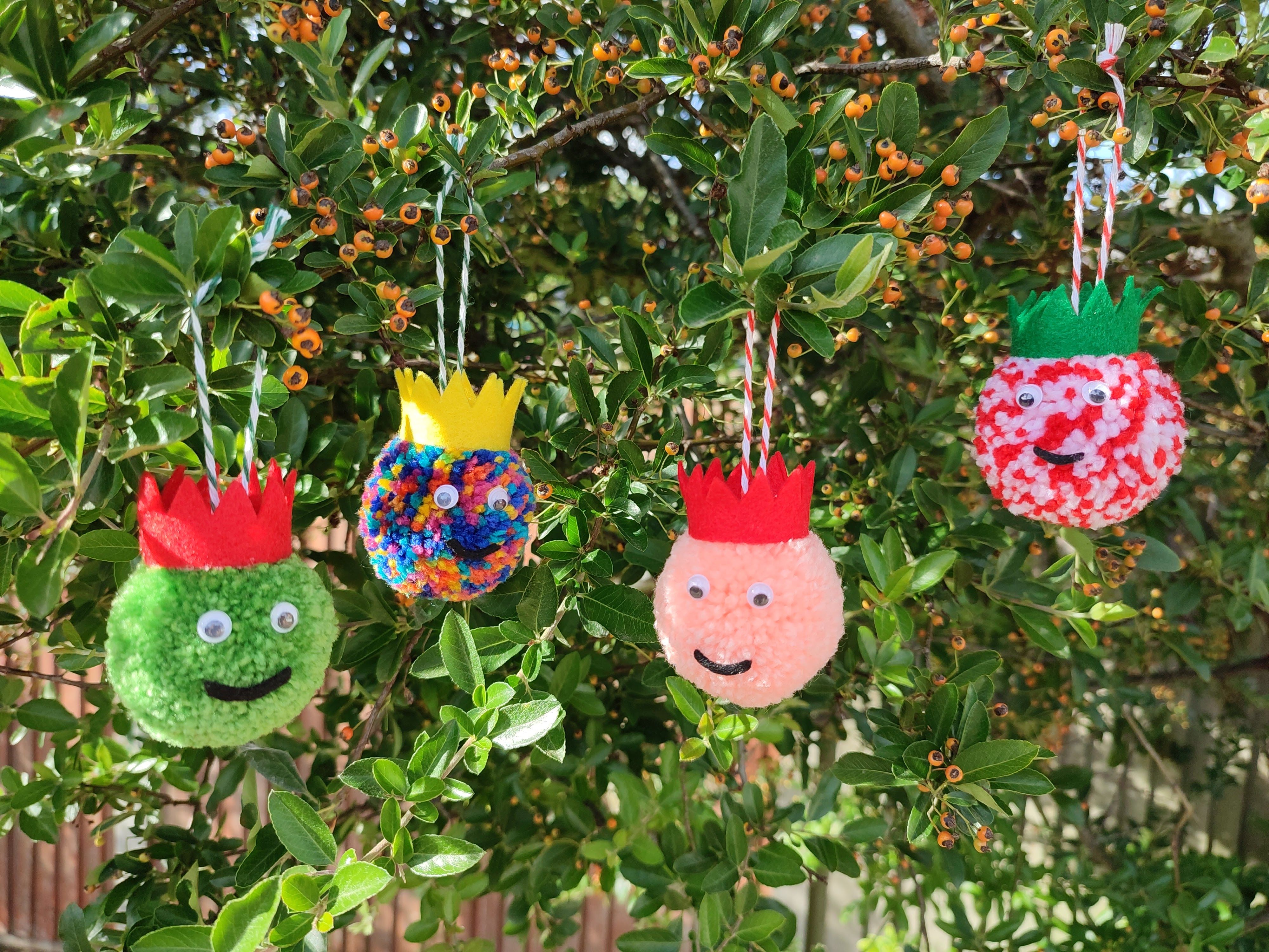 Pom Pom Merry Mates | Pom Pom Christmas Decorations | Pom Pom Christmas Ornaments
