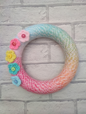 handmade-item handmade-gifts Wool wrapped wreath with handmade crochet flowers - 22cm