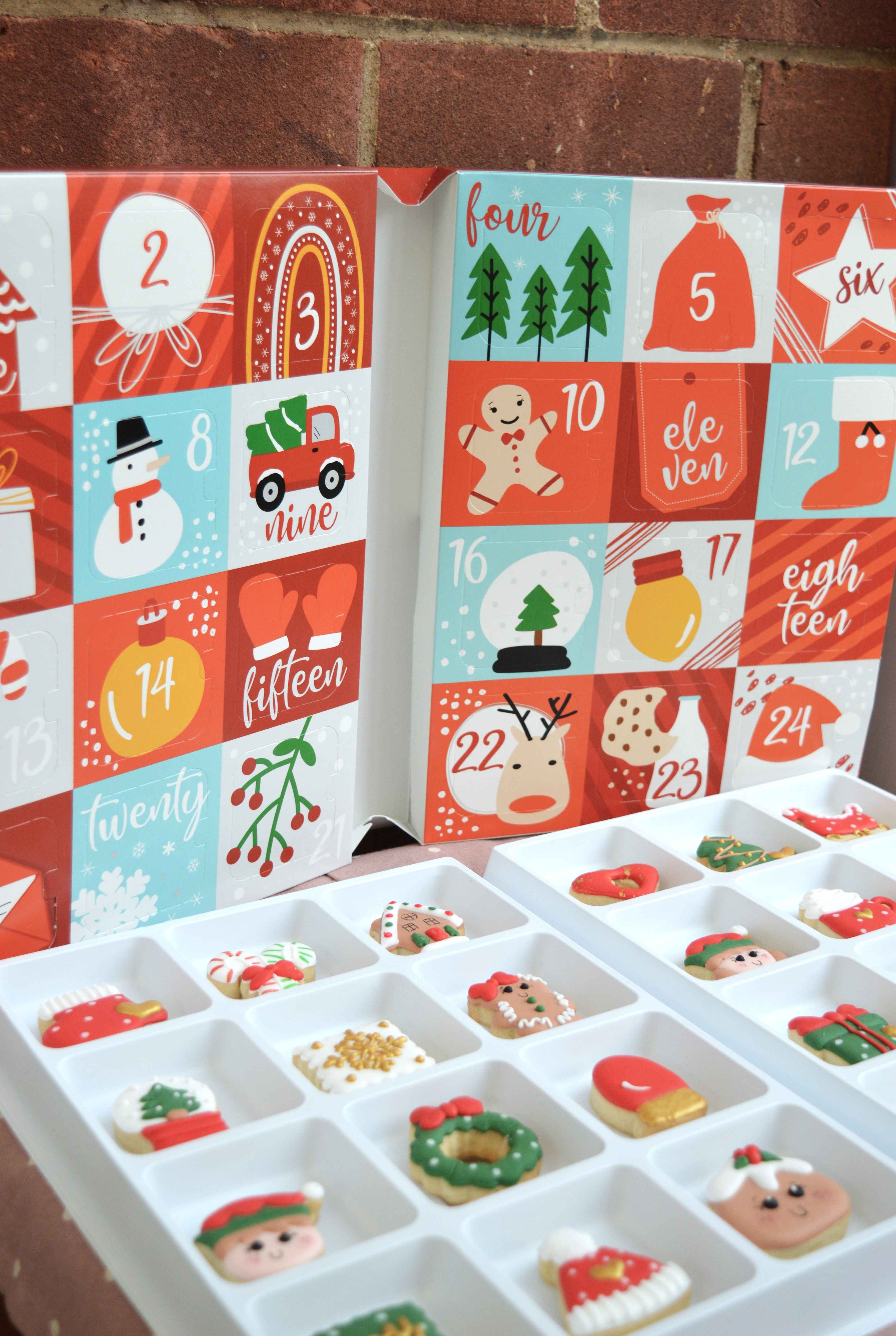 Christmas Advent Calendar - Christmas - Christmas biscuits - Christmas gifts- Christmas Treats - Party Favors - Christmas Presents