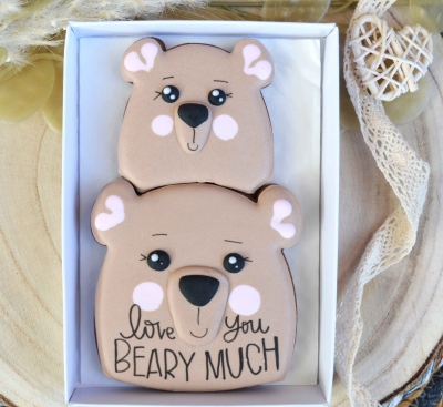 handmade-item handmade-gifts Love you beary much-Mother's Day-Mother's Day Gift-Birthday Gift-Anniversary gift-Thank you gift-Custom made-Cookies-Biscuits-Party Favor