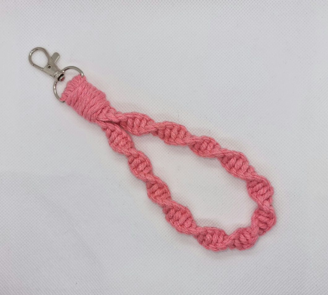 MacramÃ¨ Wristlet keyring - Pink